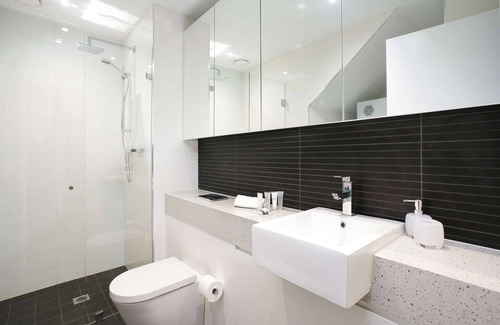 Darlinghurst Apartment | Split-Level Executive 2BR Darlinghurst Apartment with a New York Feel