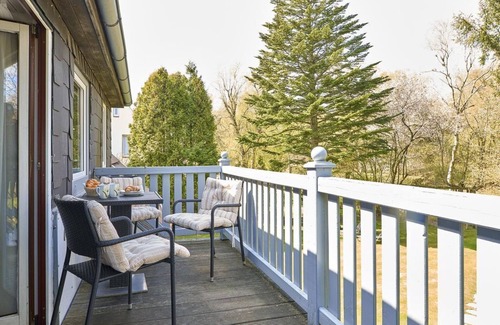 Bad St. Peter-Ording Apartment | SPO Apartment 1 - House by the forest