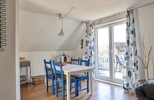 Bad St. Peter-Ording Apartment | SPO Apartment 3 - House by the forest