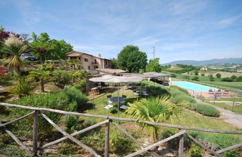 Spoleto Apartment | Spoleto By The Pool, apt.4 - marvellous view, only 0,7 miles from the old tow