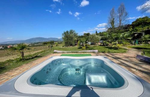 Spoleto Villa | Spoleto Poolside - Sleeps 24