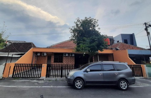 Semarang Hotel | SPOT ON 2683 Cempedak Residence