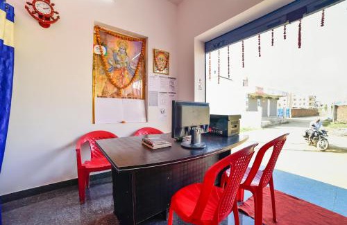 Patna Hotel | SPOT ON 76526 Devlok Guest House