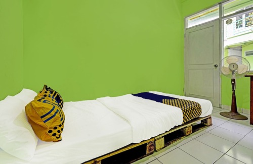 Hegarmanah Hotel | SPOT ON 91325 Pondok Hijau Guest House Syariah