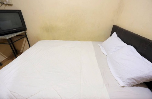 Batam Hotel | SPOT ON 92569 Anto Homestay SyariahNearPelabuhan Feri Harbor Bay