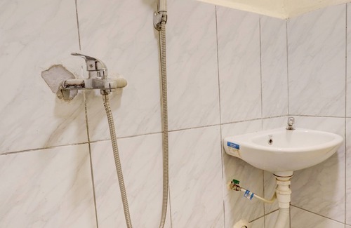 Batam Hotel | SPOT ON 92845 Josua Passing Stay