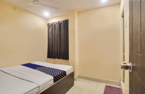 Somajiguda Hotel | SPOT ON BHARGAV RESIDENCE