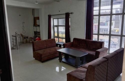 Amritsar Hotel | SPOT ON Hotel Deepak Palace