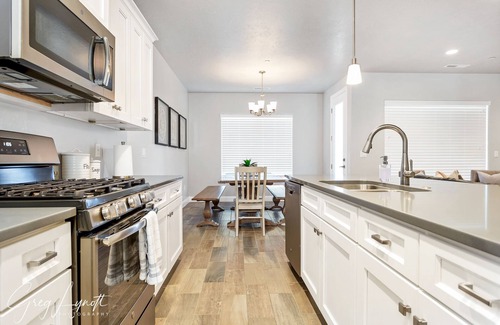 Hurricane Condo | Spotless new private home in Zion Resort. Great pool. Relax, explore. Wireless.