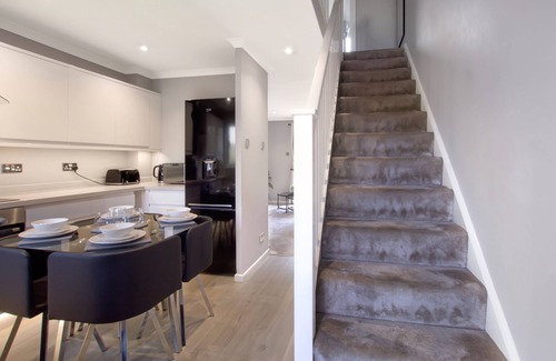 Stevenage House | Spotless Two-Bedroom Home with Garden and Parking