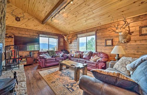 Mancos House | Sprawling Mountain-View Cabin 5 Mi to Mesa Verde