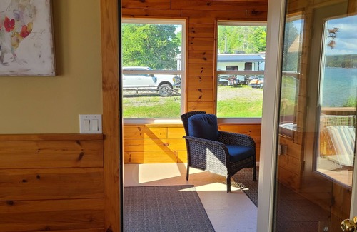 Lachine House | Spread out in our spacious double lot lakefront cabin!