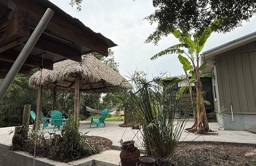 Chassahowitzka House | Spring-Fed River Home, Manatees, Boat Slip, 1 hr to theme parks and airport.