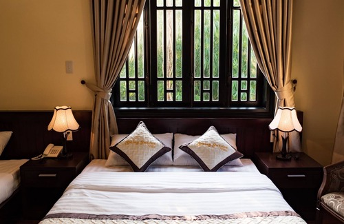 Thuy Xuan Hotel | Spring Garden Villa