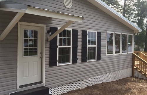 Warwick Cottage | Spring is in the air for fishing and fun!