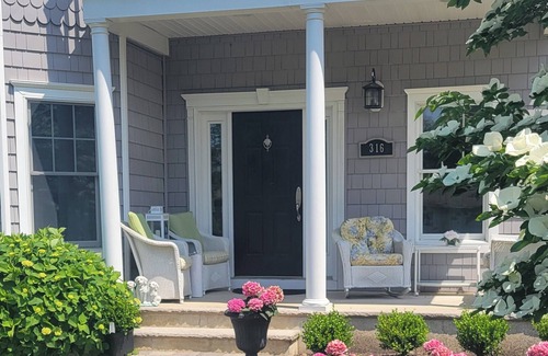 Spring Lake House | Spring Lake. 5 BR, 4 BA. 6 Beach/Pool Passes, 3 Blocks to Beach, Lake Viewn