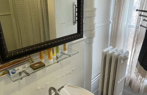 Old North End House | *Spring Promotion* 1BD near downtown + waterfront!