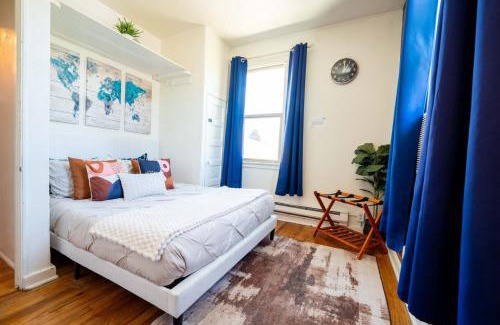 Iron Horse Historic District Apartment | Spring Serenity Chic 1BR Apt Walk to UofA