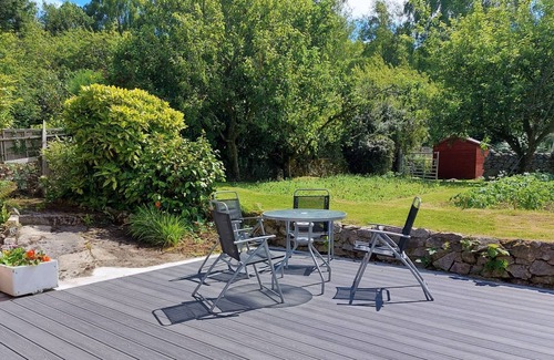 Dalbeattie Cottage | Springfield - a bungalow that sleeps 4 guests in 2 bedrooms