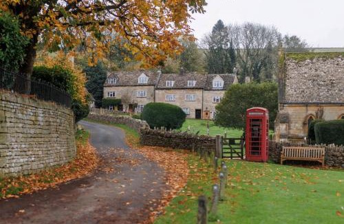 Snowshill Village House | Springhill Cottage