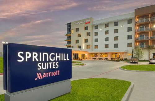 Fossil Creek Hotel | SpringHill Suites by Marriott Fort Worth Fossil Creek