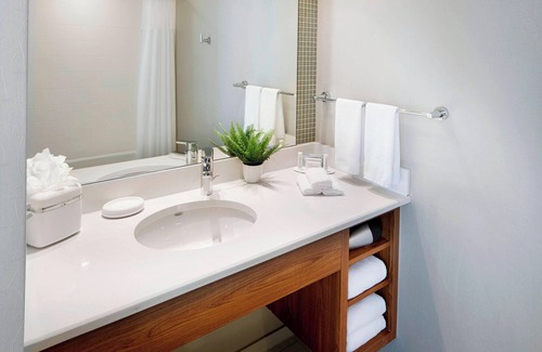 Columbus Hotel | SpringHill Suites Columbus OSU