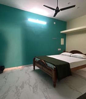 Tiruvannamalai Hotel | Sri Arunachala Homestay