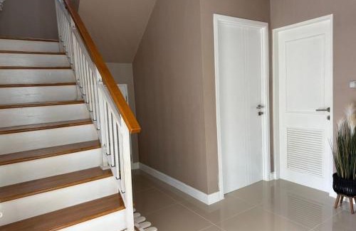 Rangsit Villa | Ssara house near suvannabhumi airport
