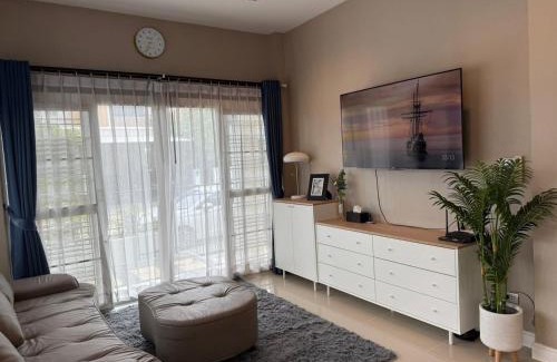 Rangsit Villa | Ssara house near suvannabhumi airport
