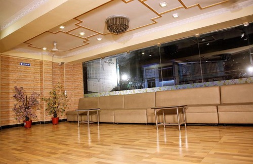 Kanchipuram Hotel | SSK Residency