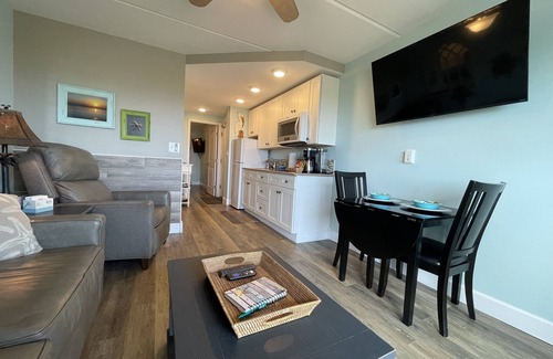 Crescent Beach Condo | St Augustine Crescent Beach Beachfront Ocean View Patio and Heated Pool