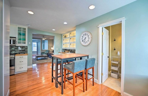 Saint Joseph House | St Joseph Family Home < 1 Mi to Silver Beach