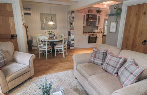 Warkworth Apartment | ST. LAWRENCE REST, with a garden in Warkworth