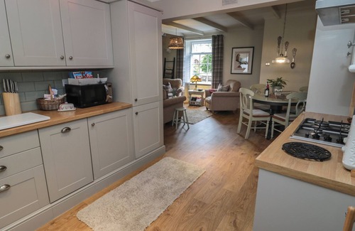 Warkworth Apartment | ST. LAWRENCE REST, with a garden in Warkworth