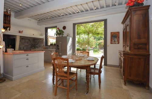 Noves Villa | ST REMY DE PROVENCE NEARBY