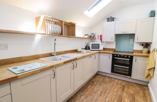 Rhyd-y-clafdy Cottage | STABLA, pet friendly, character holiday cottage in Chwilog