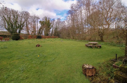 Penrith Cottage | Stable Cottage Greystoke Gill - a cottage that sleeps 6 guests in 3 bedrooms