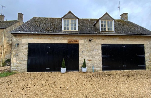 Bledington House | Stable Lodge at Bledington Mill
