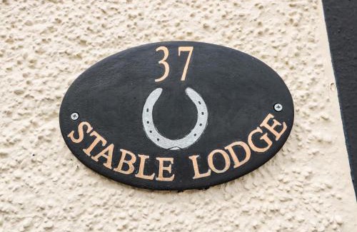 Coldstream House | Stable Lodge