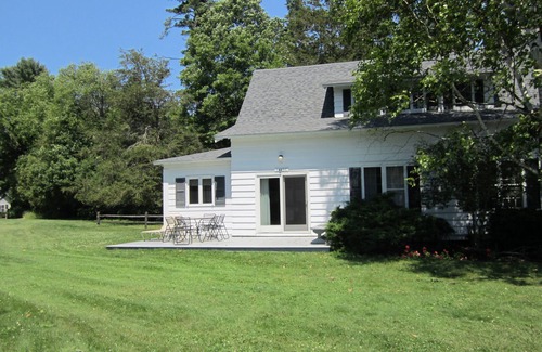 Westport Cottage | Stable Properties -Three bedroom "Court" Cottage With Marvelous Views