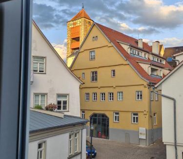 Schwaebisch Gmuend Apartment | Stadtmitte Apartment im historischen Viertel -100qm Wohnfläche & 30qm Dachterrasse
