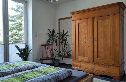 Neumuhlen-Dietrichsdorf Apartment | Stadtvilla