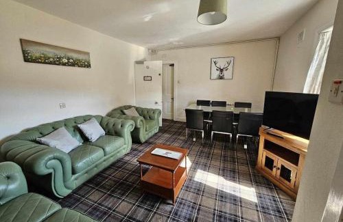 Whiteness Apartment | Stag View, River Black Water Holiday Flats, INCHBAE, GARVE, IV232PG