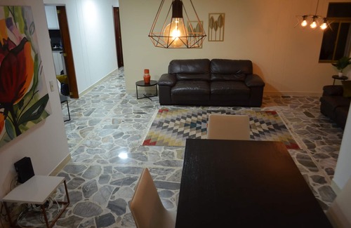 Alejandria Apartment | Stahl House