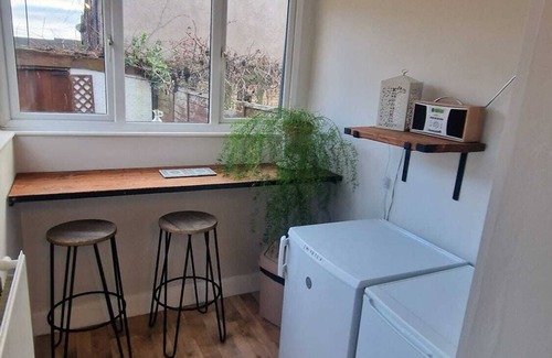 Stamford House | Stamford 2 Bed Terraced House Holiday Or Work