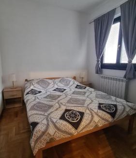 Inija Apartment | Stan Na Dan 022