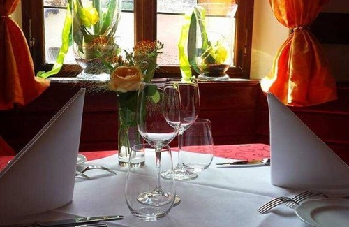 Laudenbach Cottage | Standard Room Double Bed Nr. 3 - Goldner Engel, Restaurant - Hotel - Butcher