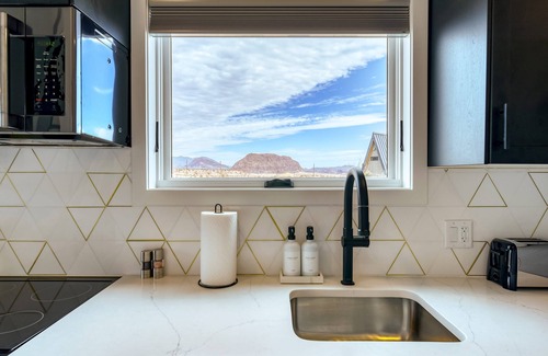 Study Butte-Terlingua Apartment | Stardust Luxury Cottage With Loft a Great View