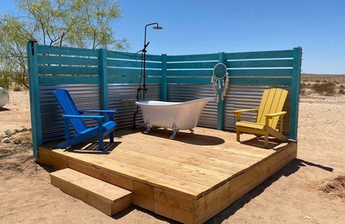 Joshua Tree House | Stargazing Retreat - 2 Acres/Outdoor Tub/Hammocks