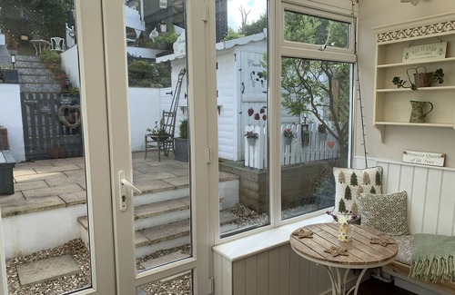 Hayle Cottage | Stargazy - a cottage that sleeps 8 guests in 4 bedrooms